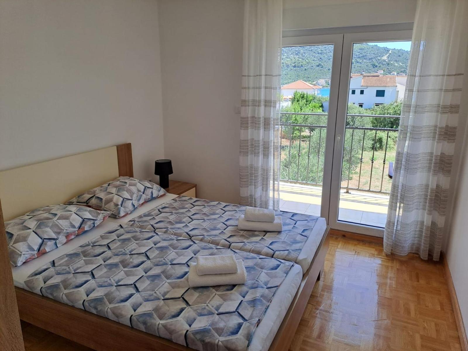 Apartments Neli Vinišće Zewnętrze zdjęcie