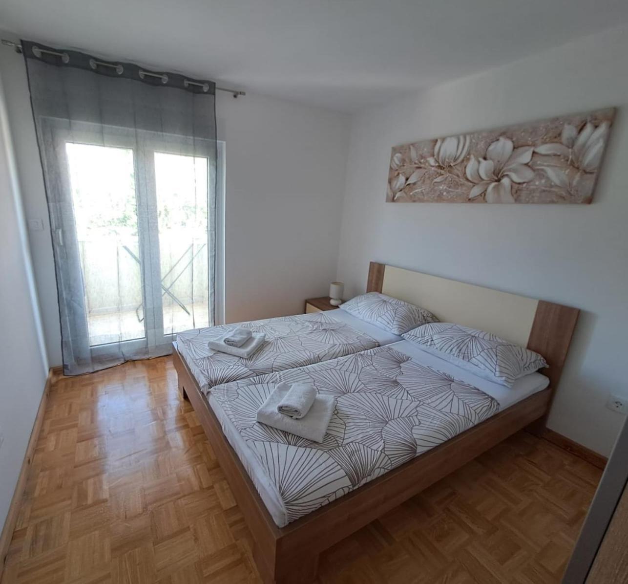 Apartments Neli Vinišće Zewnętrze zdjęcie